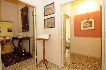Relais San Lorenzo Lucca 3*,